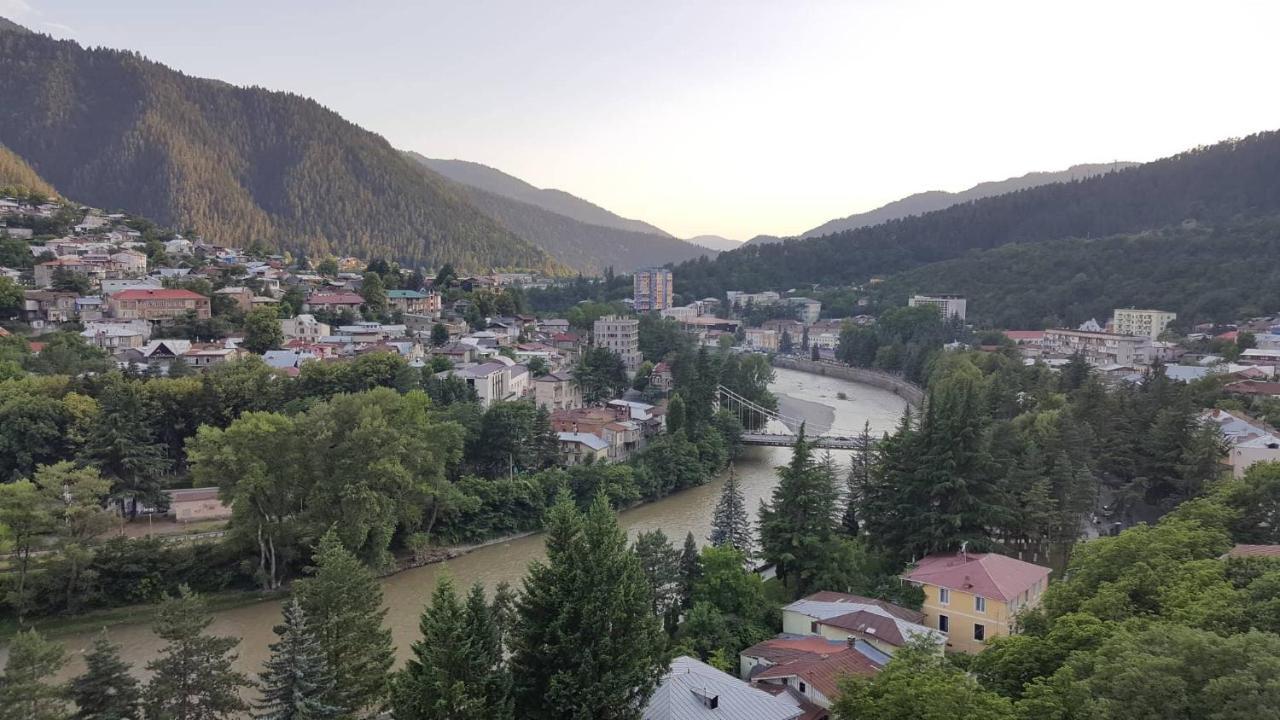 Mtis Kheoba Apartament Bordżomi Zewnętrze zdjęcie